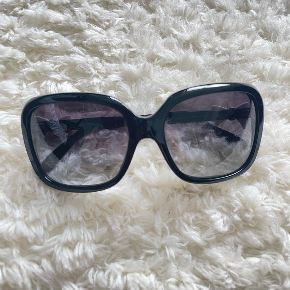 CHANEL ribbon sunglasses - Picture 2 of 12